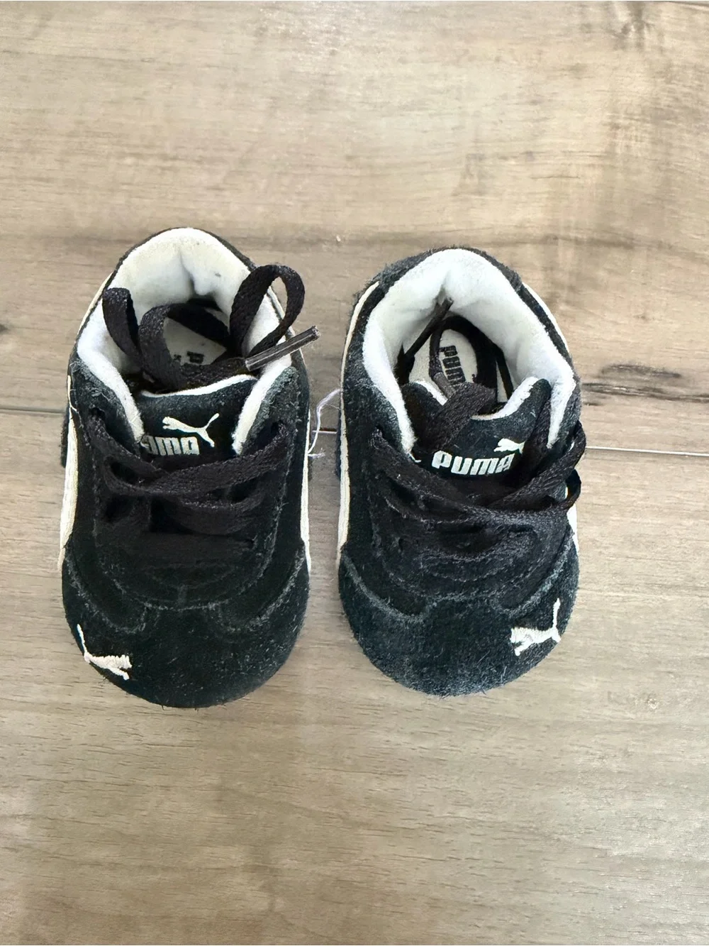 Puma Black and White Baby Suede Shoes size 2